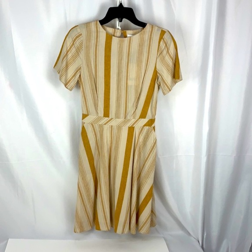 🆕Linen cream round neck size XS dress